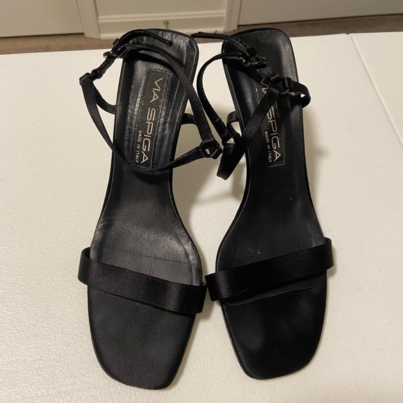 EUC |‎ Via Spiga women’s strap heels — size 7.5 - Picture 2 of 6